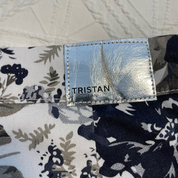 Tristan Floral Pull-On Pants - Picture 4 of 9